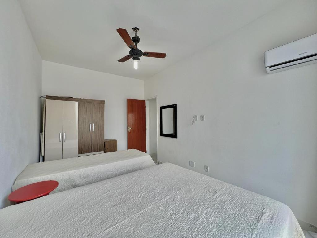 Vista Do Mar Com Ar Garagem E Varanda กวาราปารี ภายนอก รูปภาพ