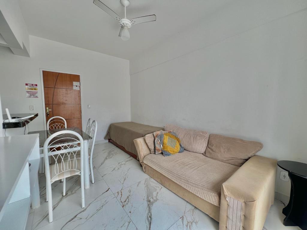 Vista Do Mar Com Ar Garagem E Varanda กวาราปารี ภายนอก รูปภาพ